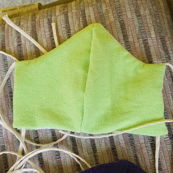 5 Handmade Kids Assorted Washable Face Masks - Picture 3 of 9